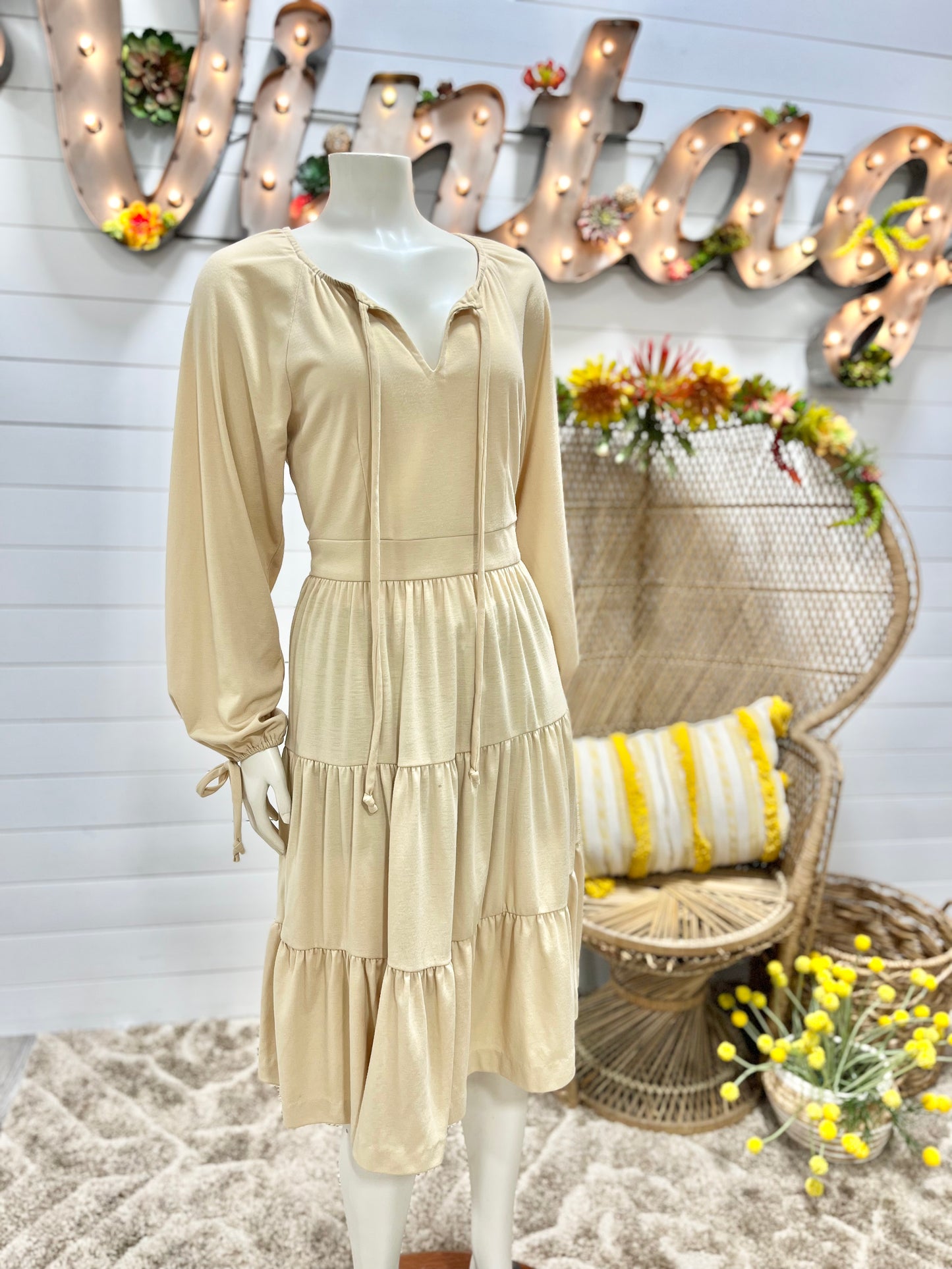 70s Tan Tiered Ruffle Boho Vintage Tie Midi Dress