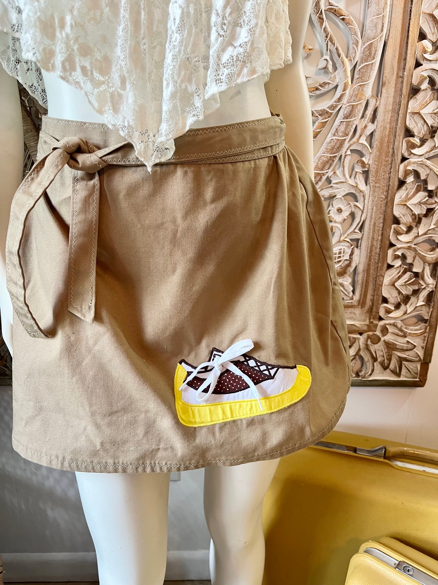 Vintage 70s Tennis Shoe Wrap Sneaker Mini Skirt M