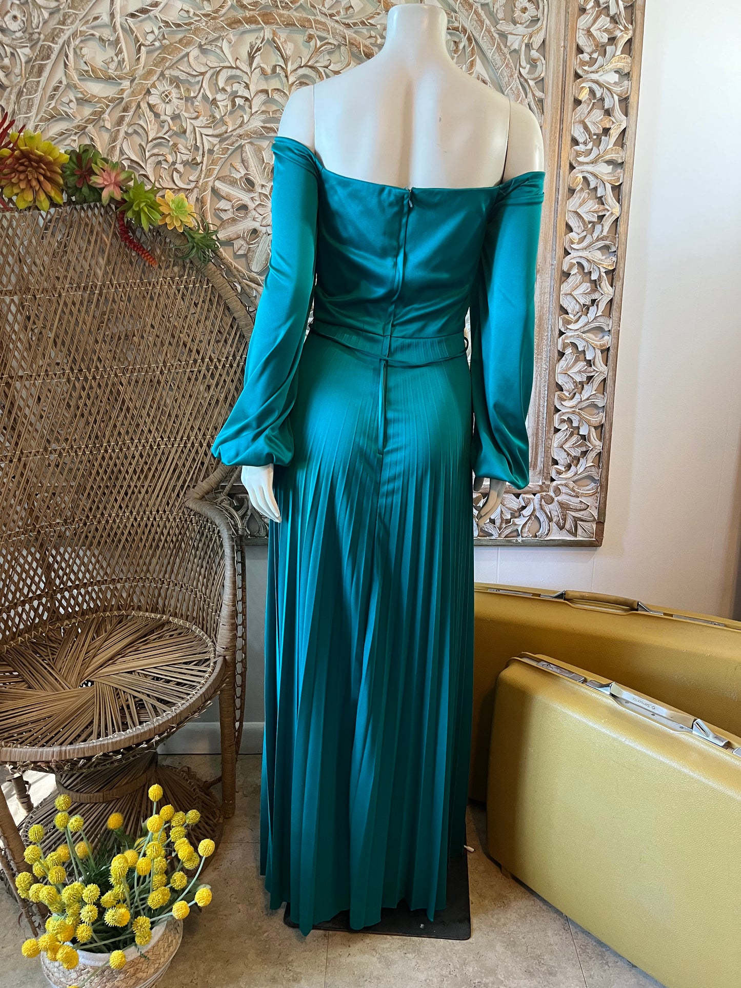 Vintage Crystal Pleat 70s Boho Core Green Maxi Dress