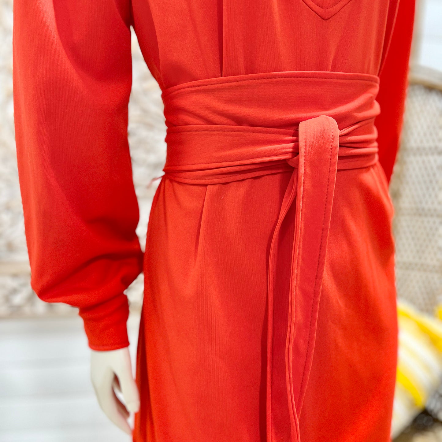 70s Vintage Obi Belt Key Hole Point Collar Red Mini Dress XXL