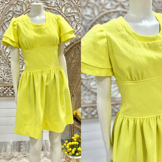 60s Mod Flutter Sleeve Banded Waist Buttercup Yellow Vintage Mini Dress M