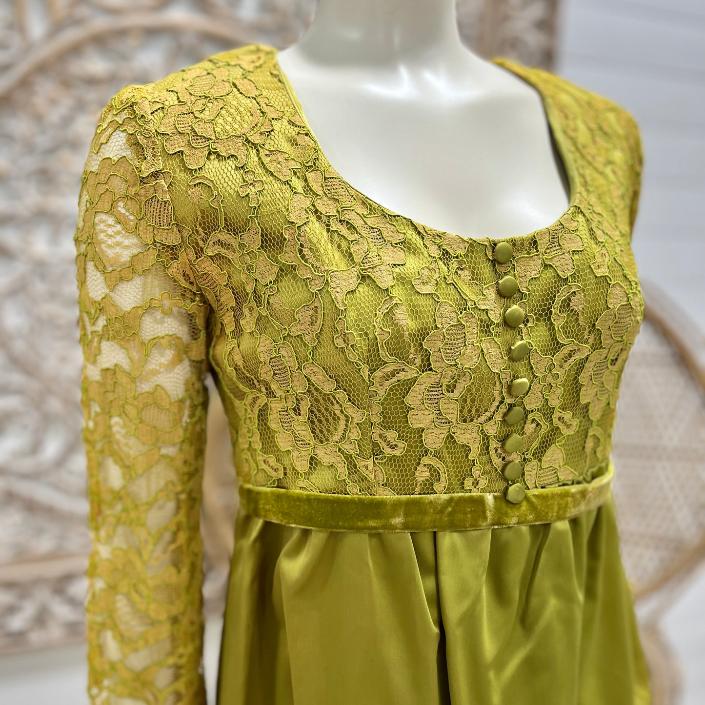 60s Mod Chartreuse Green Lace Elegant Evening Maxi Dress S