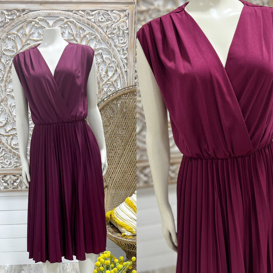 70s Vintage Maroon Pleated Flowing Slip On Dress L/XL