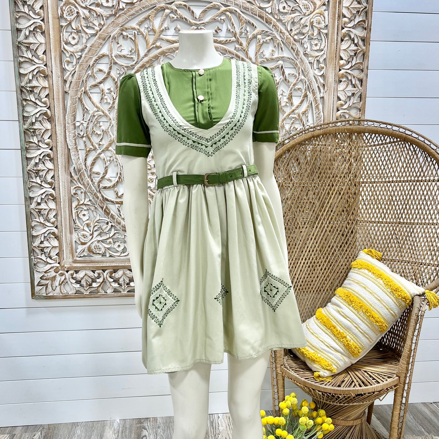 Vintage 50s Style Embroidered Two Tone Green Belted Jumper Girls Dress