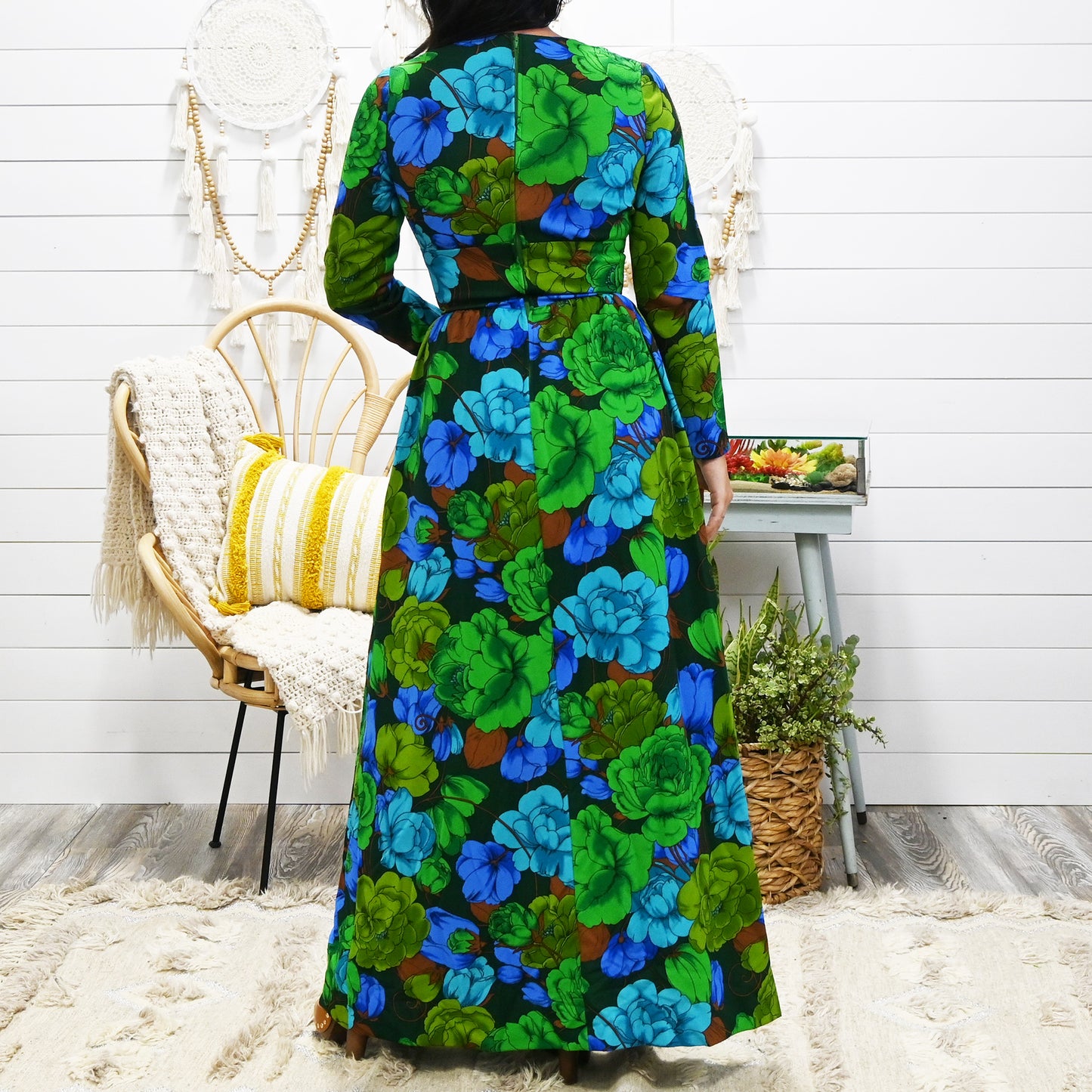 Vintage 70s Oversized Floral Peony Shocking Blue Green Maxi Dress S